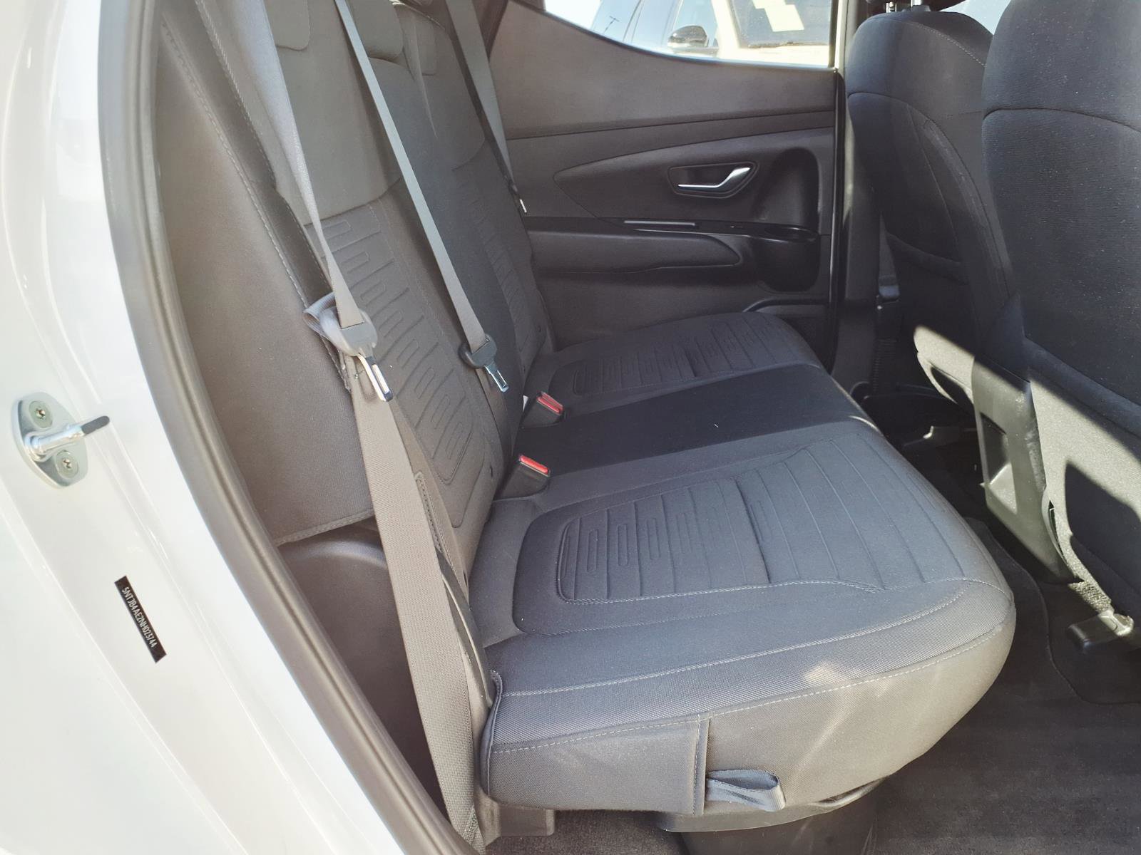 Used 2022 Hyundai Santa Cruz SEL FWD image 14