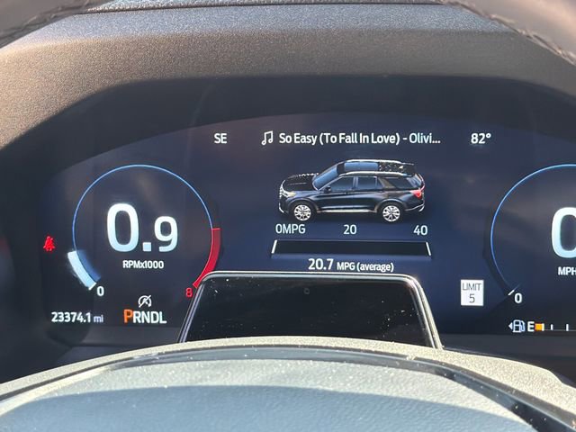 Certified 2025 Ford Explorer Platinum w/ LUX Leather Package image 36