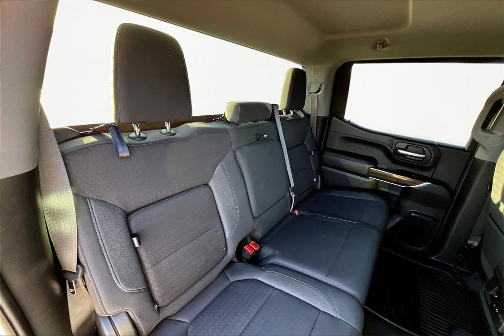 Used 2022 Chevrolet Silverado 1500 LT Trail Boss w/ Bed Protection Package image 28