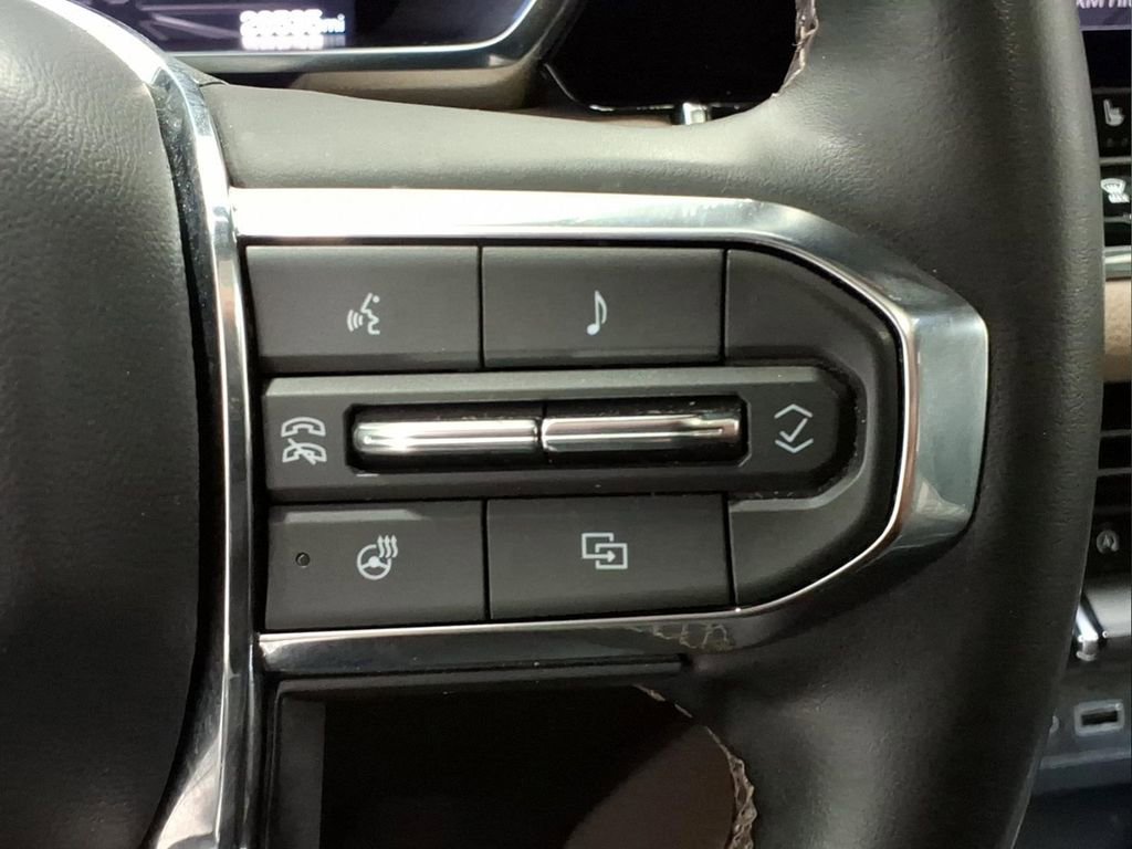 Used 2023 GMC Canyon Denali AWD/4WD image 20