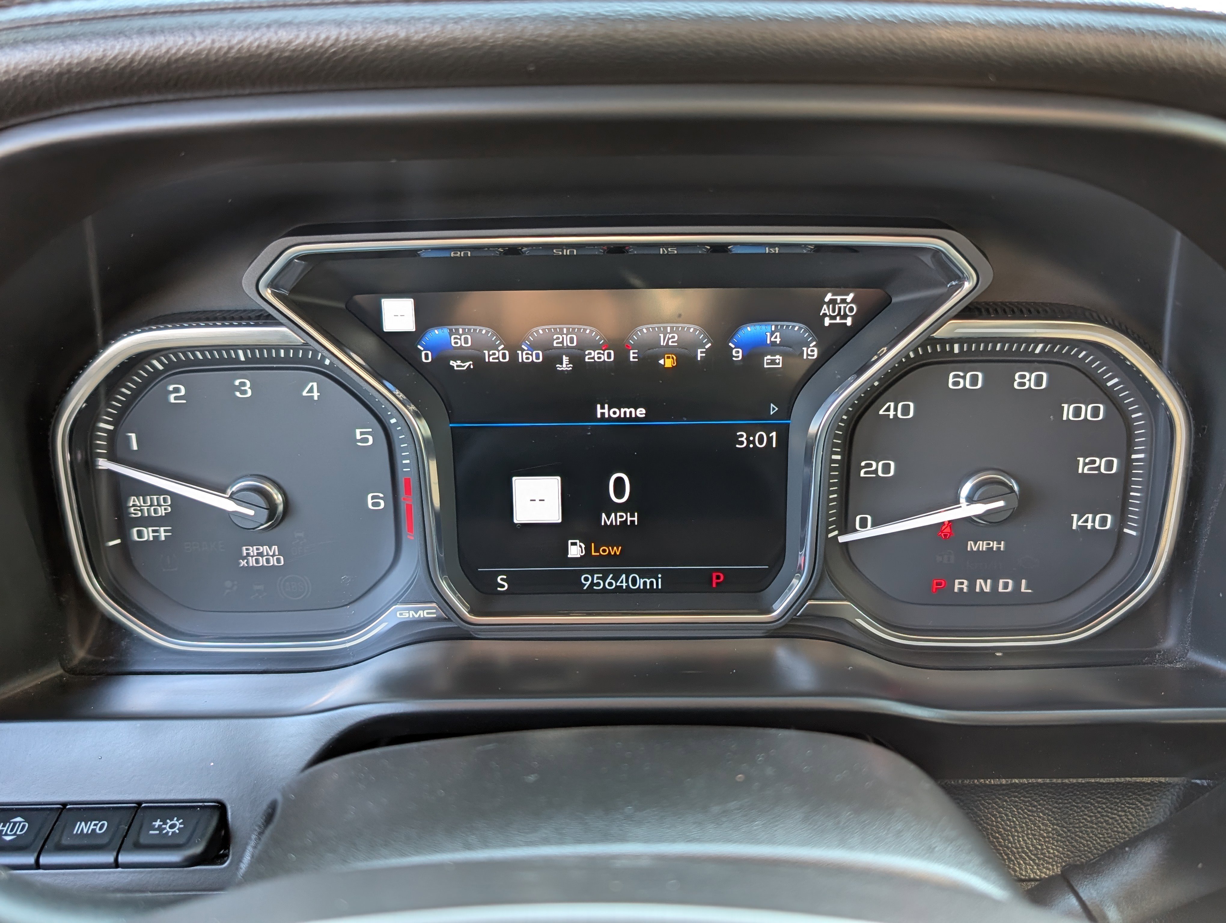 Used 2021 GMC Sierra 1500 AT4 w/ AT4 Premium Package image 29