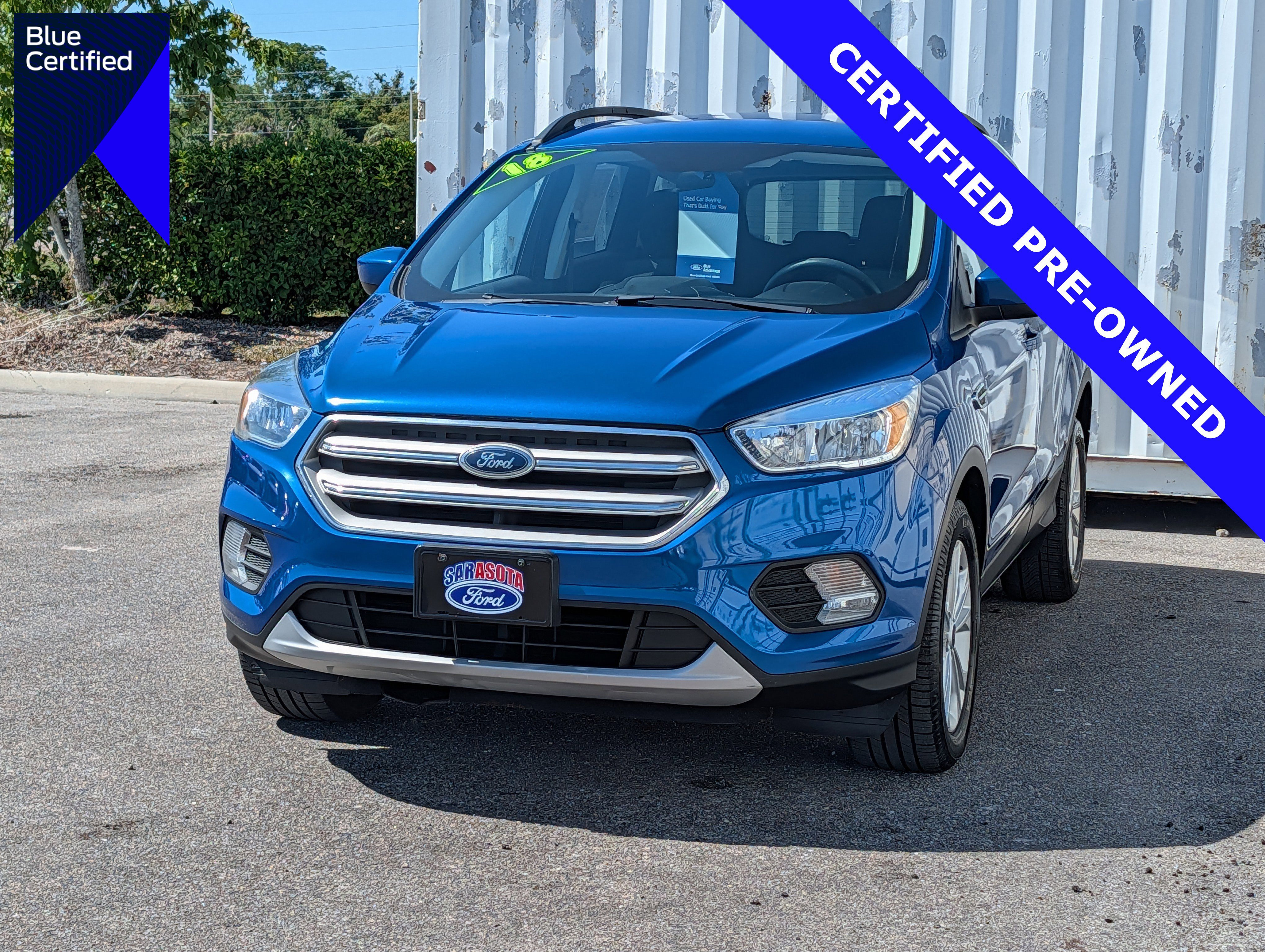 Certified 2018 Ford Escape SE w/ SE Sync 3 Package