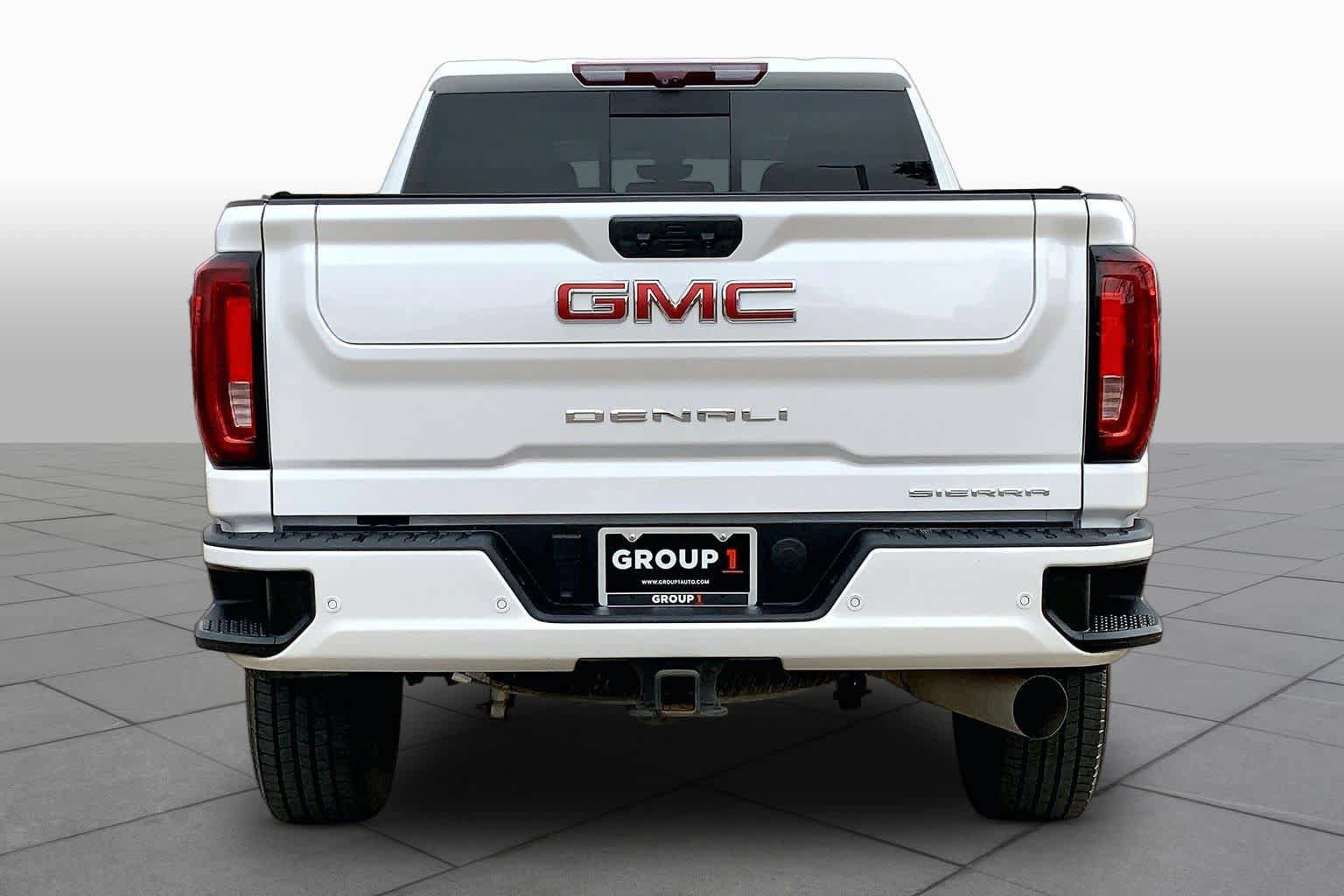 Used 2023 GMC Sierra 2500 Denali w/ Denali Ultimate Package AWD/4WD image 5
