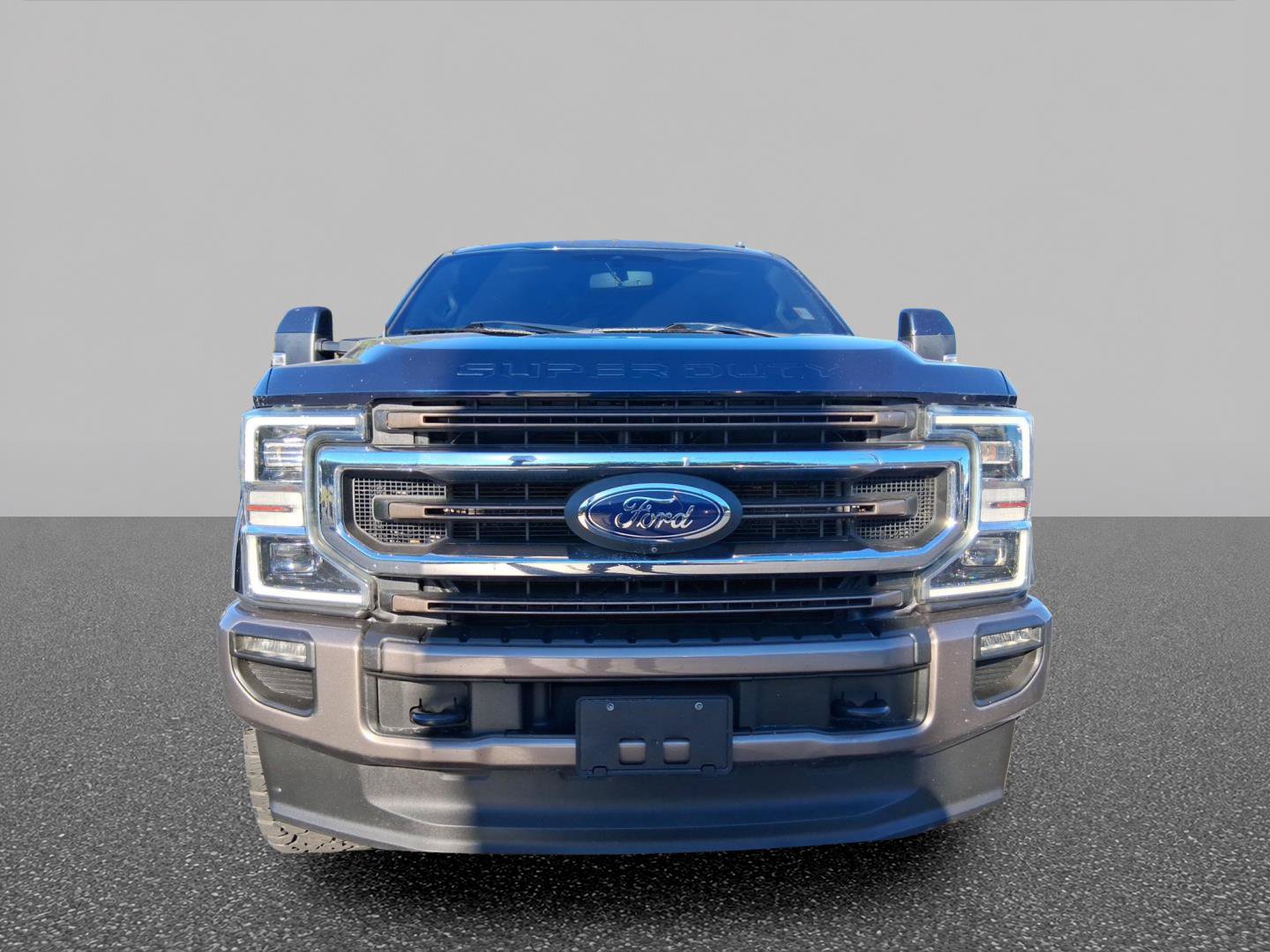 Certified 2022 Ford F250 King Ranch w/ King Ranch Ultimate Package AWD/4WD image 3