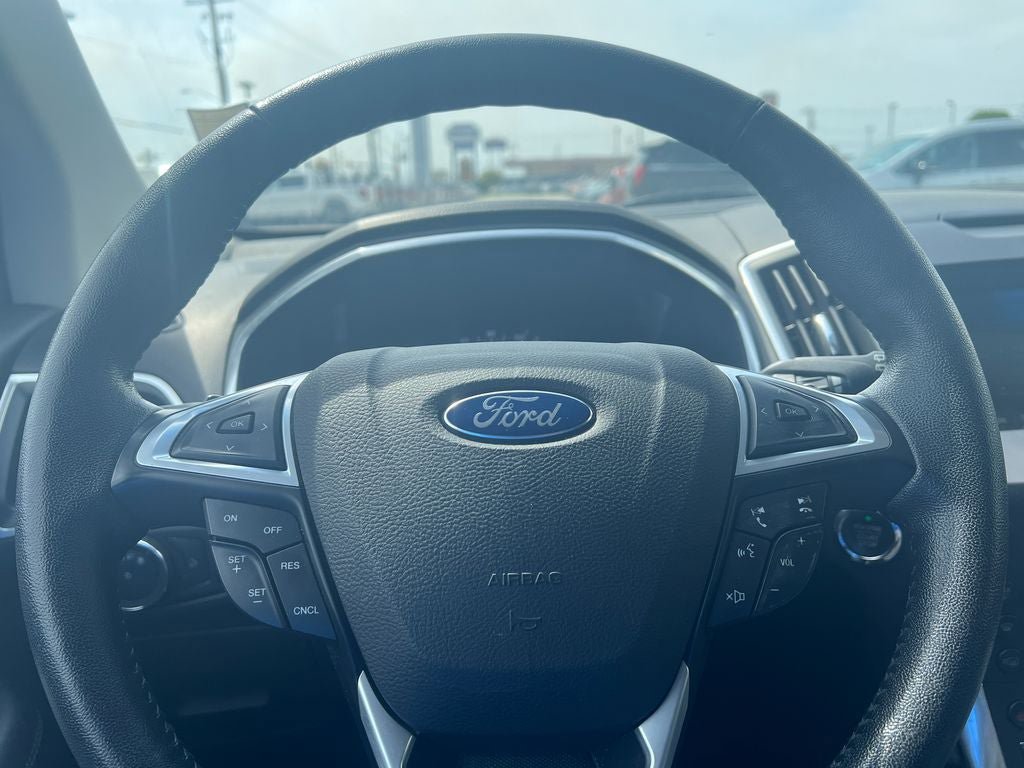 Certified 2017 Ford Edge Sport w/ Technology Package AWD/4WD image 22