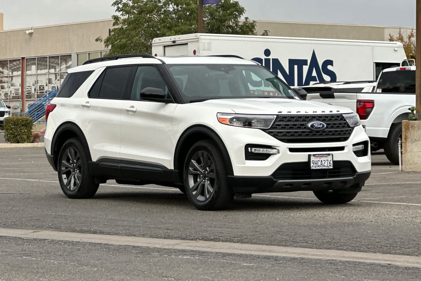 Certified 2023 Ford Explorer XLT w/ Equipment Group 202A RWD image 10