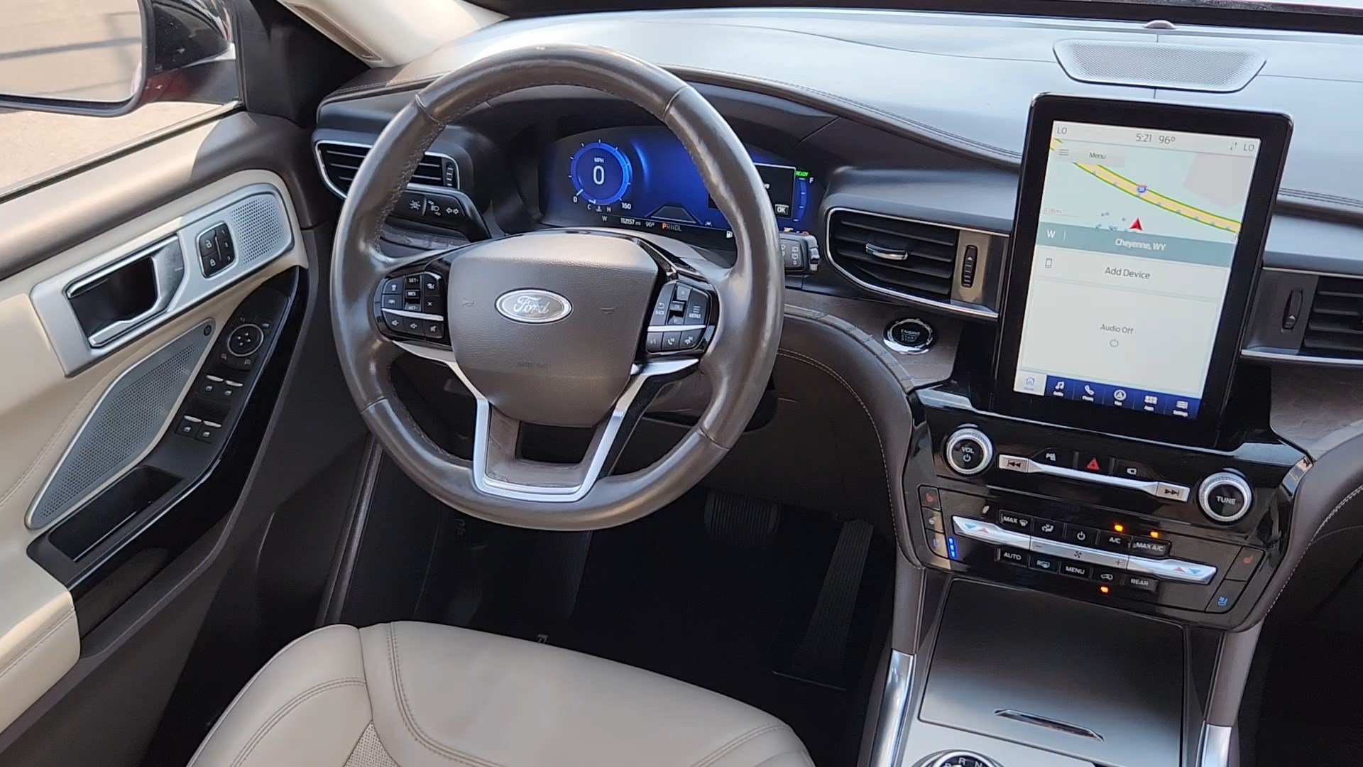Certified 2022 Ford Explorer Platinum w/ Premium Technology Package AWD/4WD image 5