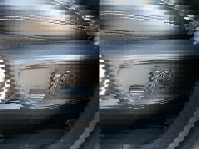 Certified 2024 Ford Escape Platinum image 16