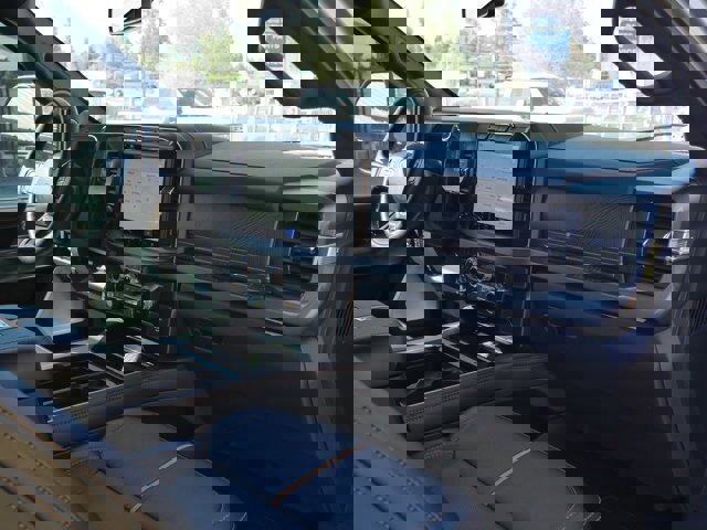 Certified 2023 Ford F350 Platinum image 33