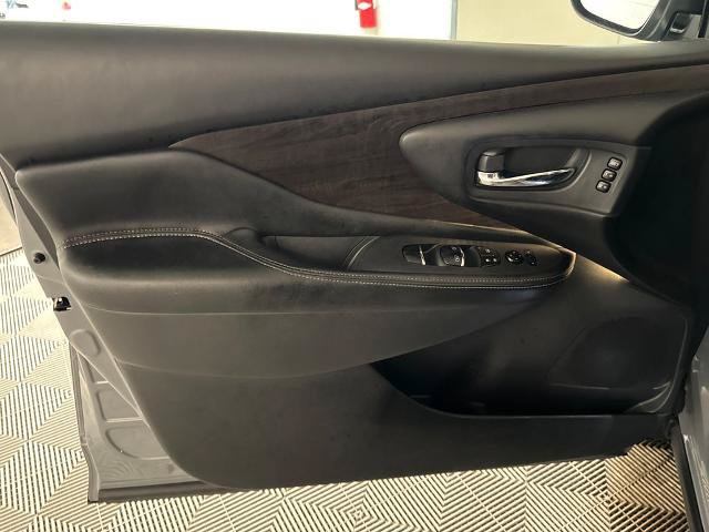 Used 2021 Nissan Murano Platinum w/ Cargo Package AWD/4WD image 11