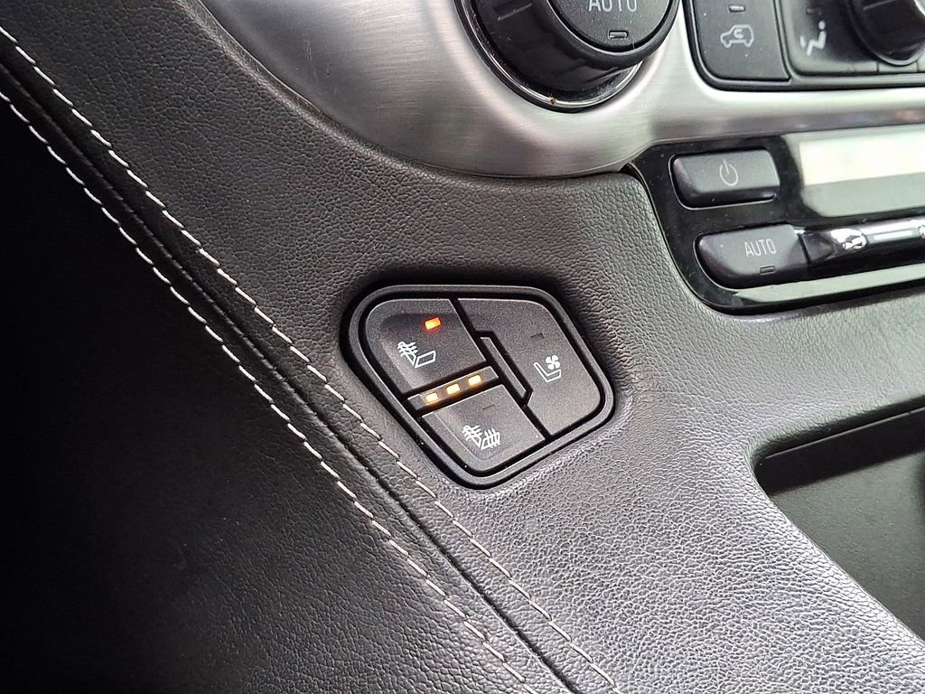 Used 2019 GMC Yukon XL SLT w/ Graphite Performance Edition image 27