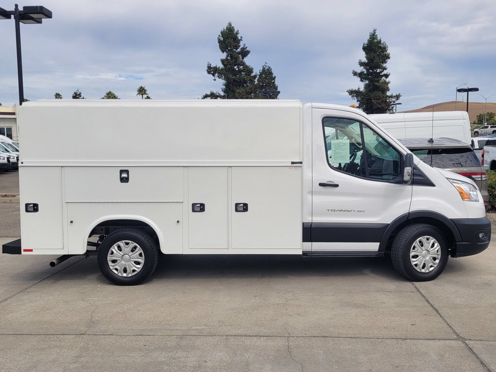 Certified 2022 Ford Transit 350 w/ Interior Upgrade Package RWD image 3