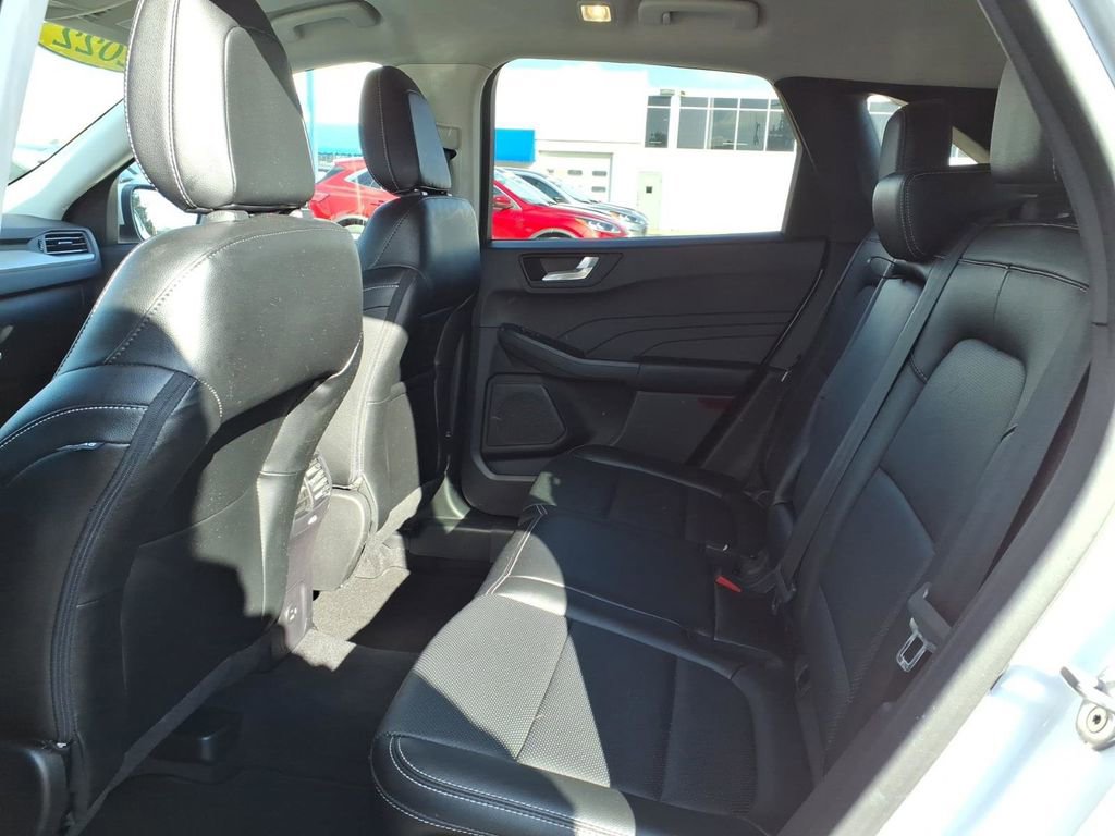Certified 2022 Ford Escape SEL image 11