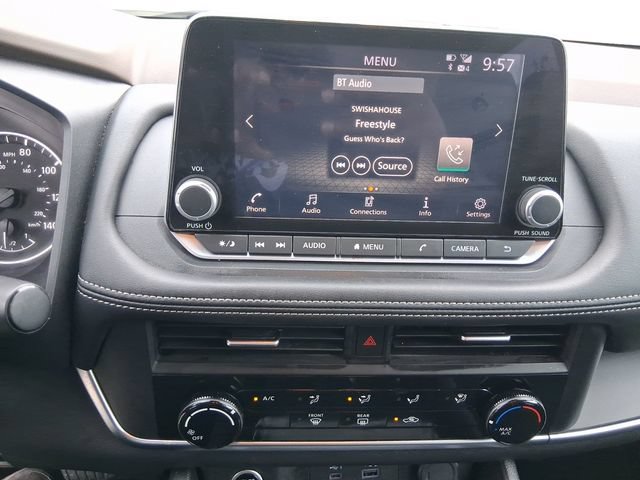 Used 2023 Nissan Rogue S AWD/4WD image 21