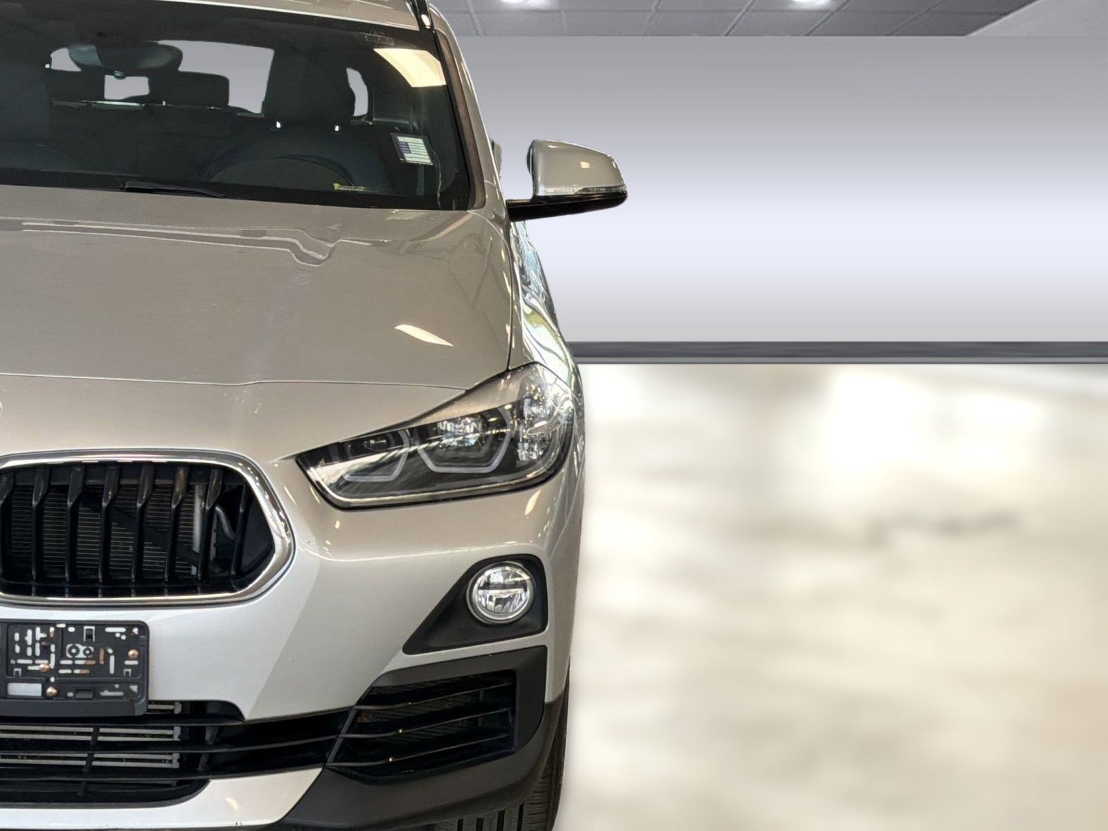 Used 2018 BMW X2 xDrive28i image 11