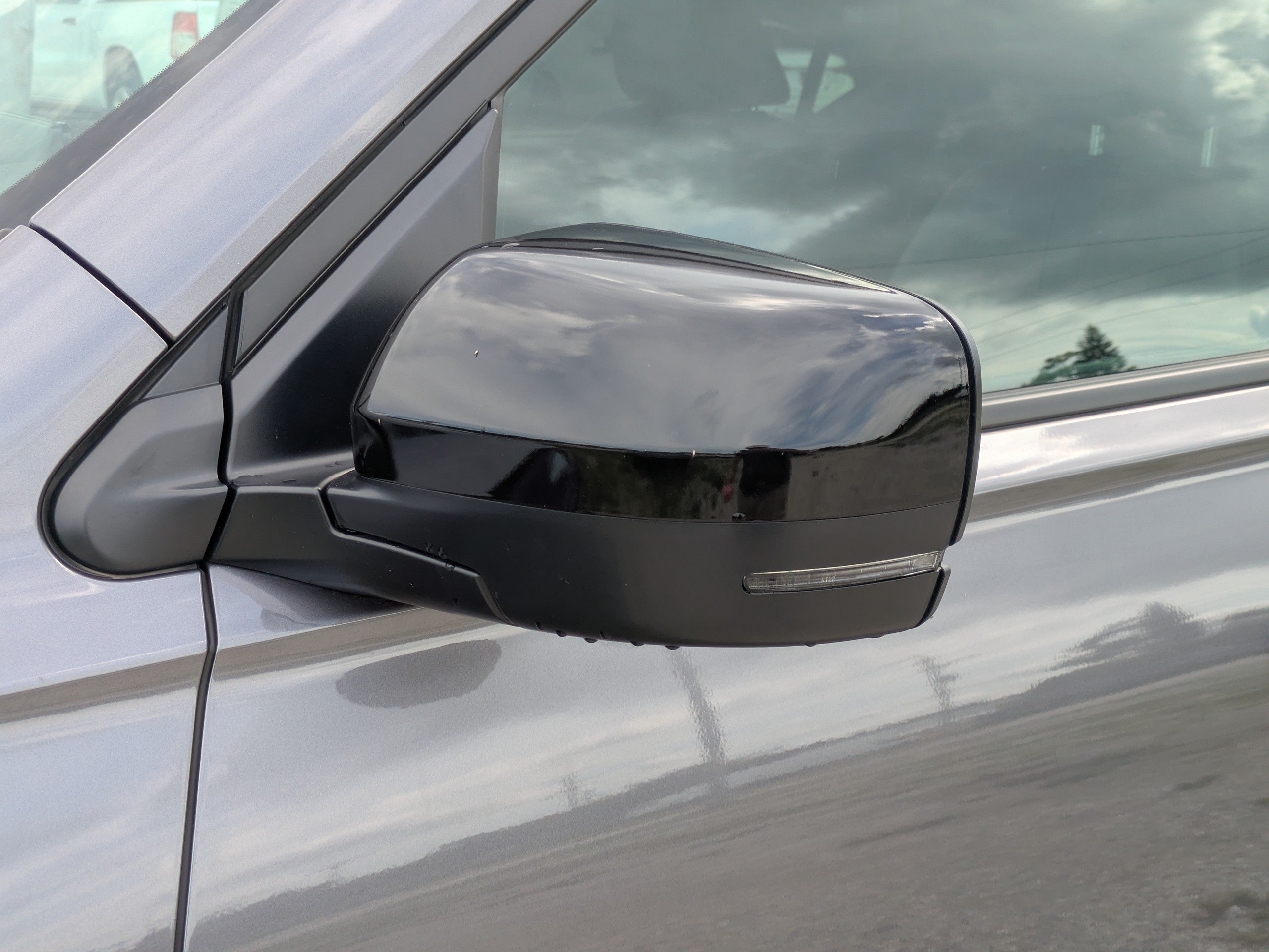 Used 2025 Honda Pilot Black Edition image 12
