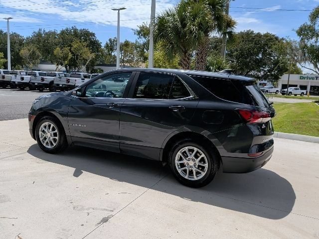Used 2023 Chevrolet Equinox LT FWD image 10
