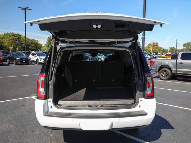 Used 2019 GMC Yukon XL SLT w/ Open Road Package AWD/4WD image 13