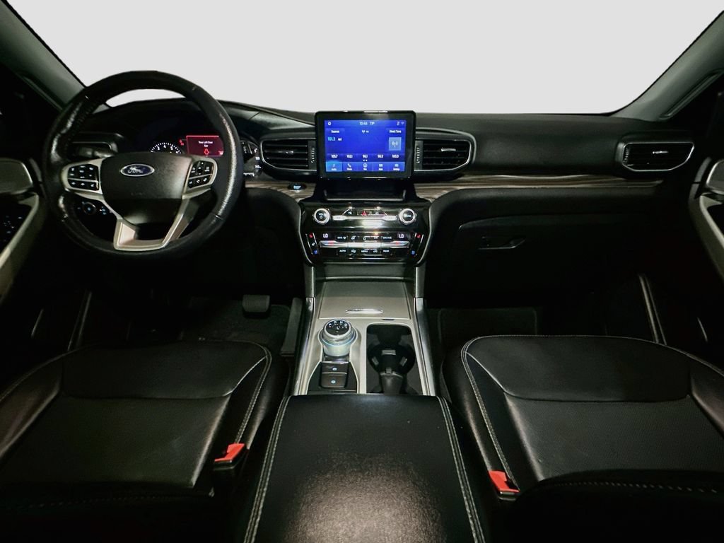 Certified 2021 Ford Explorer Limited AWD/4WD image 12