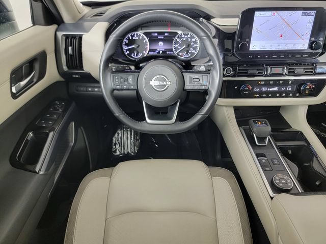 Used 2023 Nissan Pathfinder SL w/ SL Premium Package AWD/4WD image 26