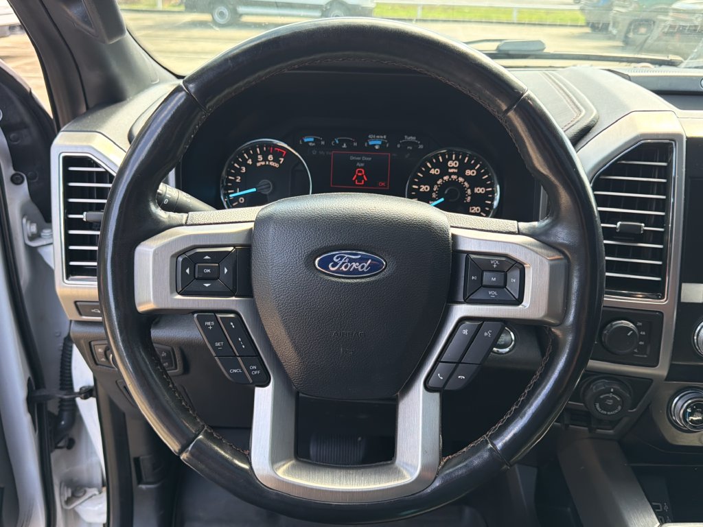Certified 2019 Ford F150 Platinum w/ Equipment Group 701A Luxury AWD/4WD image 18