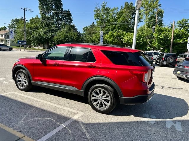 Certified 2023 Ford Explorer XLT w/ Equipment Group 202A AWD/4WD image 13