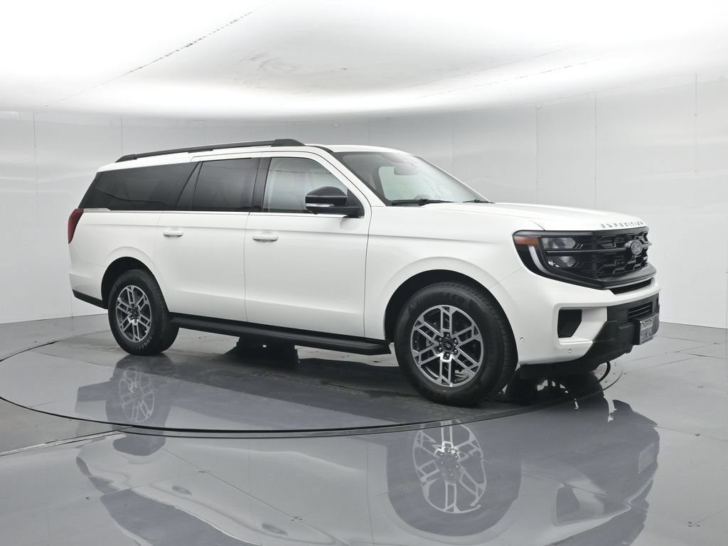 Certified 2025 Ford Expedition Max Active RWD image 7