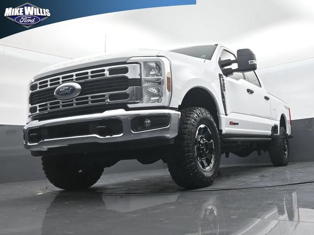Certified 2023 Ford F350 XLT w/ Tremor Off-Road Package AWD/4WD image 19