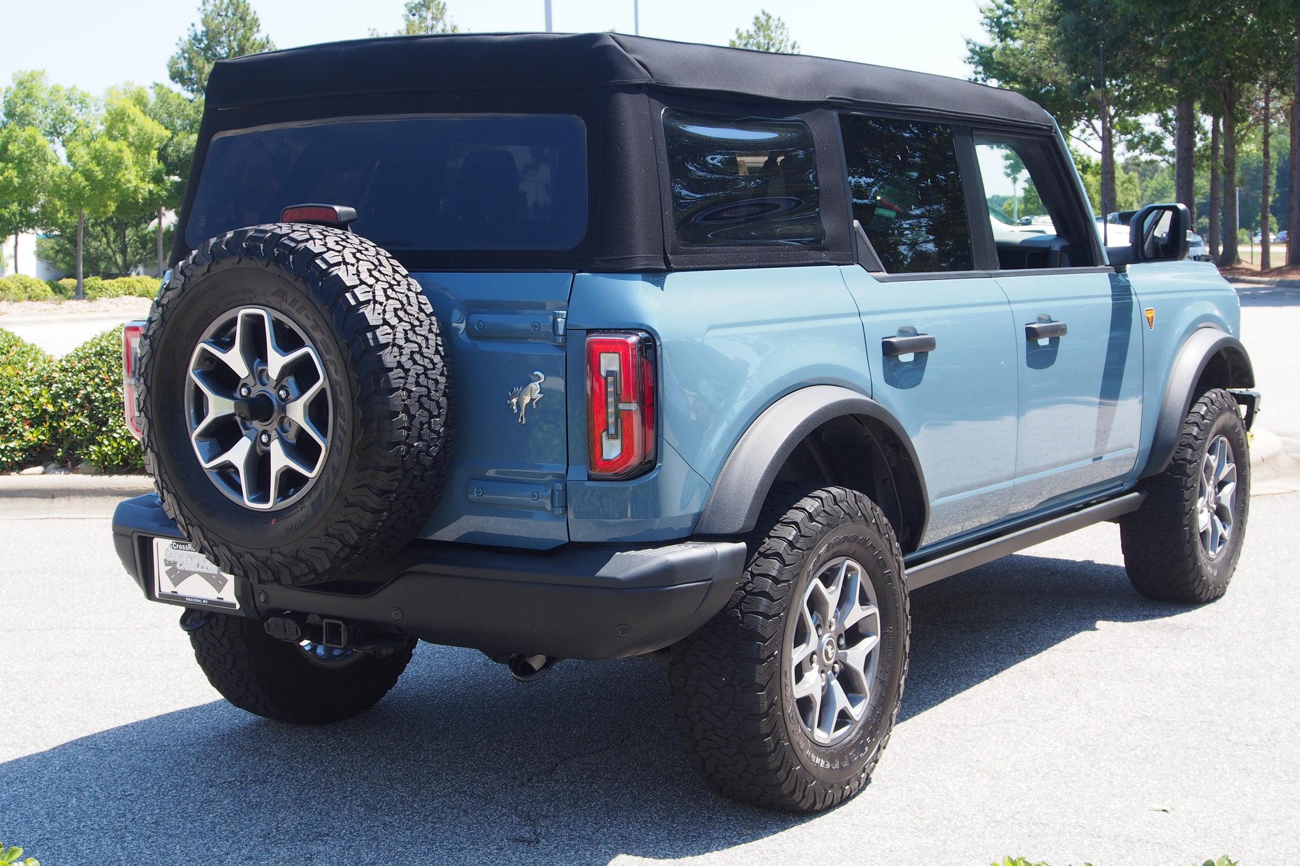 Certified 2023 Ford Bronco Badlands AWD/4WD image 8