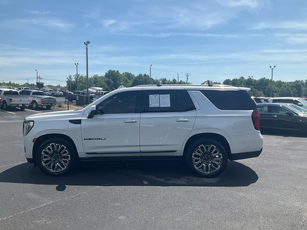 Used 2024 GMC Yukon Denali Ultimate AWD/4WD image 8