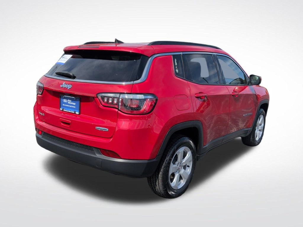Used 2019 Jeep Compass Latitude w/ Popular Equipment Group AWD/4WD image 7