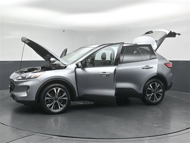 Certified 2022 Ford Escape SEL w/ SEL Stealth AWD Package image 58