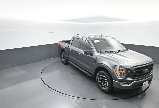 Certified 2022 Ford F150 XLT w/ Equipment Group 302A High image 19