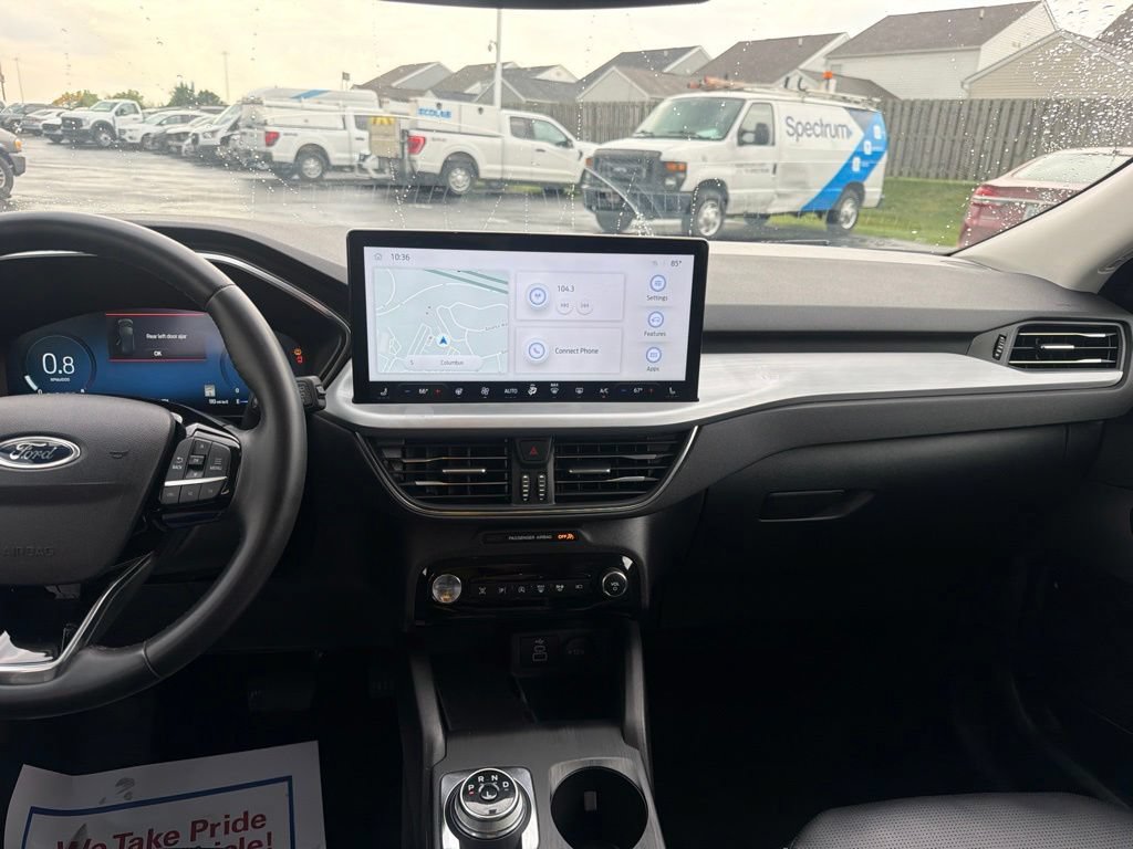 Certified 2024 Ford Escape Platinum AWD/4WD image 21