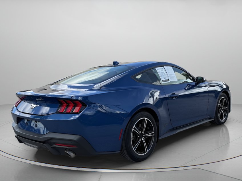 Certified 2024 Ford Mustang Coupe RWD image 3