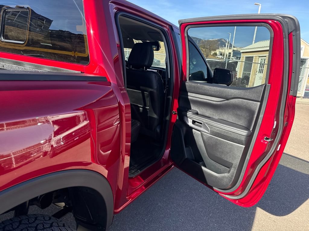 Certified 2025 Ford Ranger Lariat w/ FX4 Off-Road Package image 22