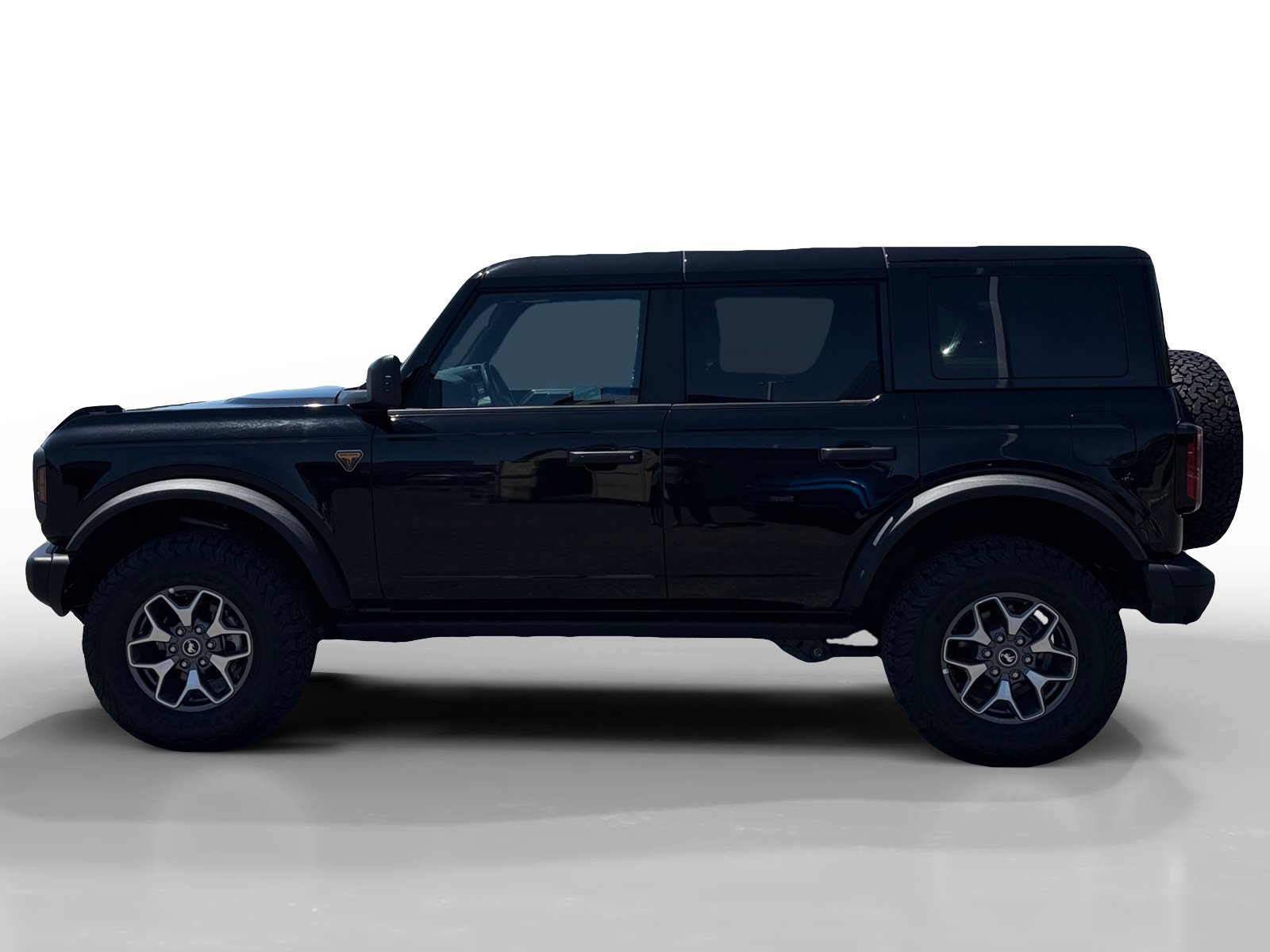 Certified 2025 Ford Bronco Badlands AWD/4WD image 2