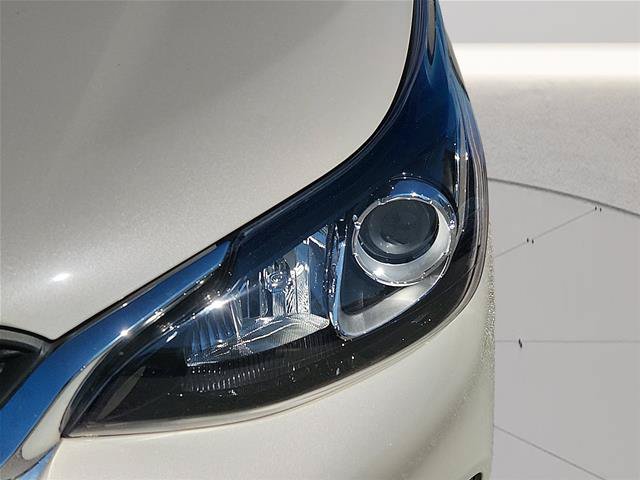 Used 2019 Chevrolet Spark LT FWD image 27