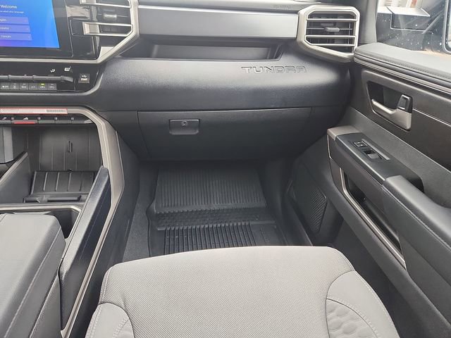 Used 2025 Toyota Tundra SR5 AWD/4WD image 10