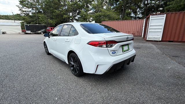 Used 2024 Toyota Corolla SE FWD image 5