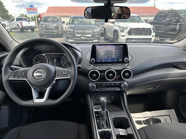 Used 2025 Nissan Sentra SV FWD image 19