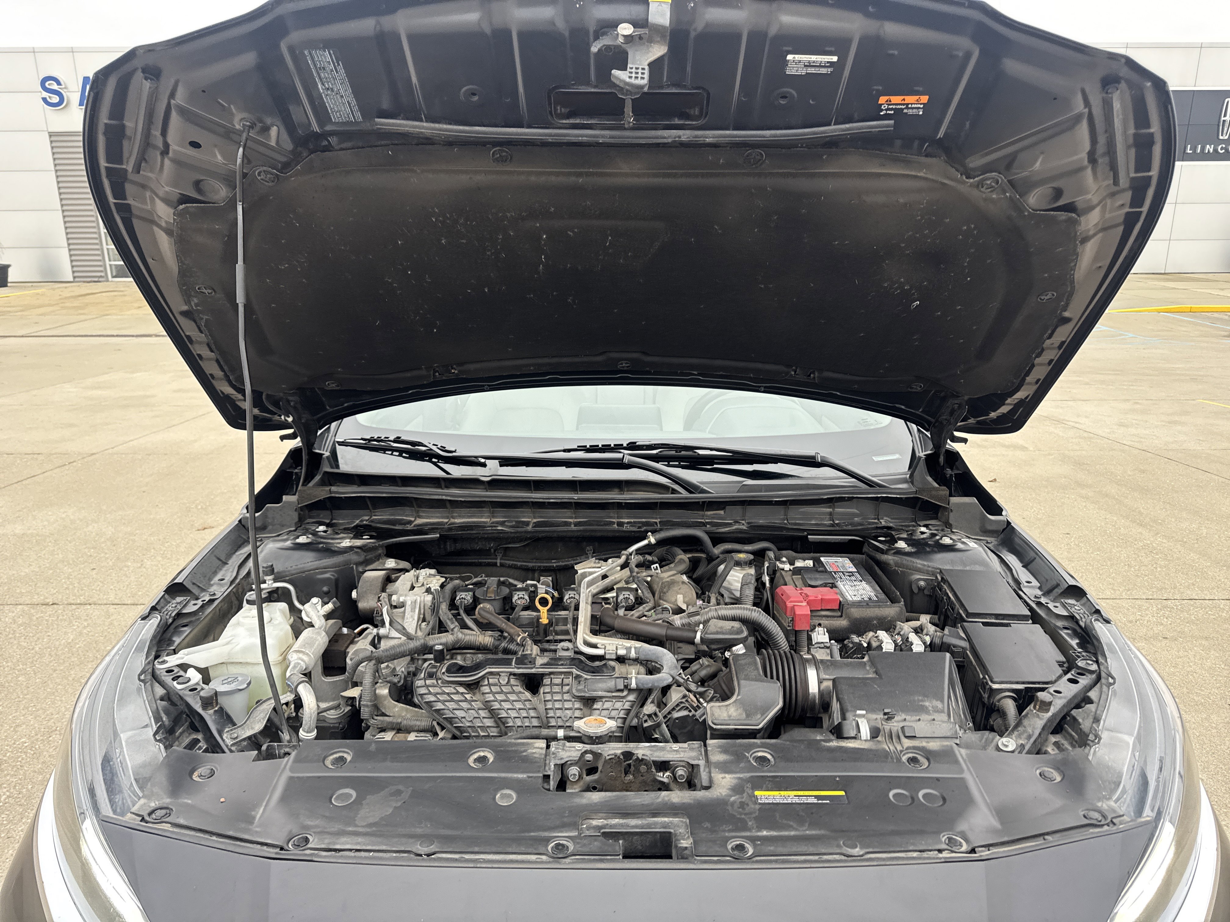 Used 2024 Nissan Altima 2.5 SV image 39