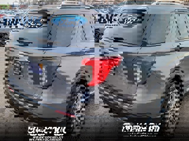 Certified 2021 Ford Explorer Platinum w/ Equipment Group 601A image 6