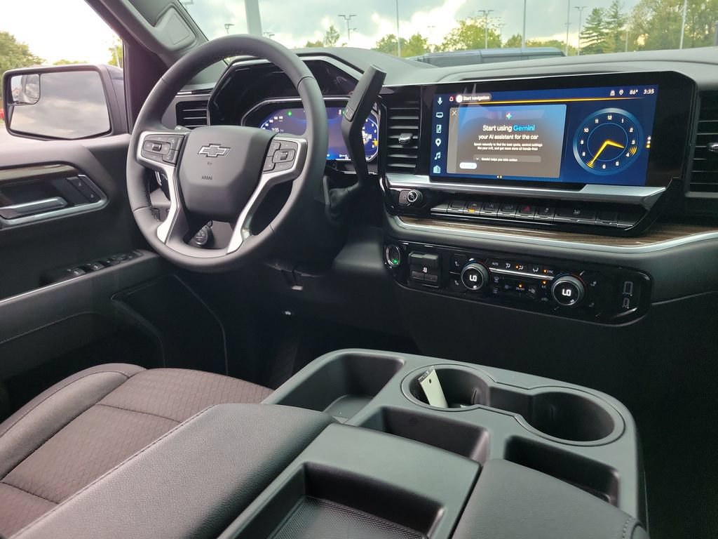 Used 2026 Chevrolet Silverado 1500 RST w/ RST Select Package AWD/4WD image 13