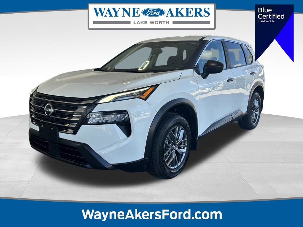 Used 2024 Nissan Rogue S AWD/4WD image 1