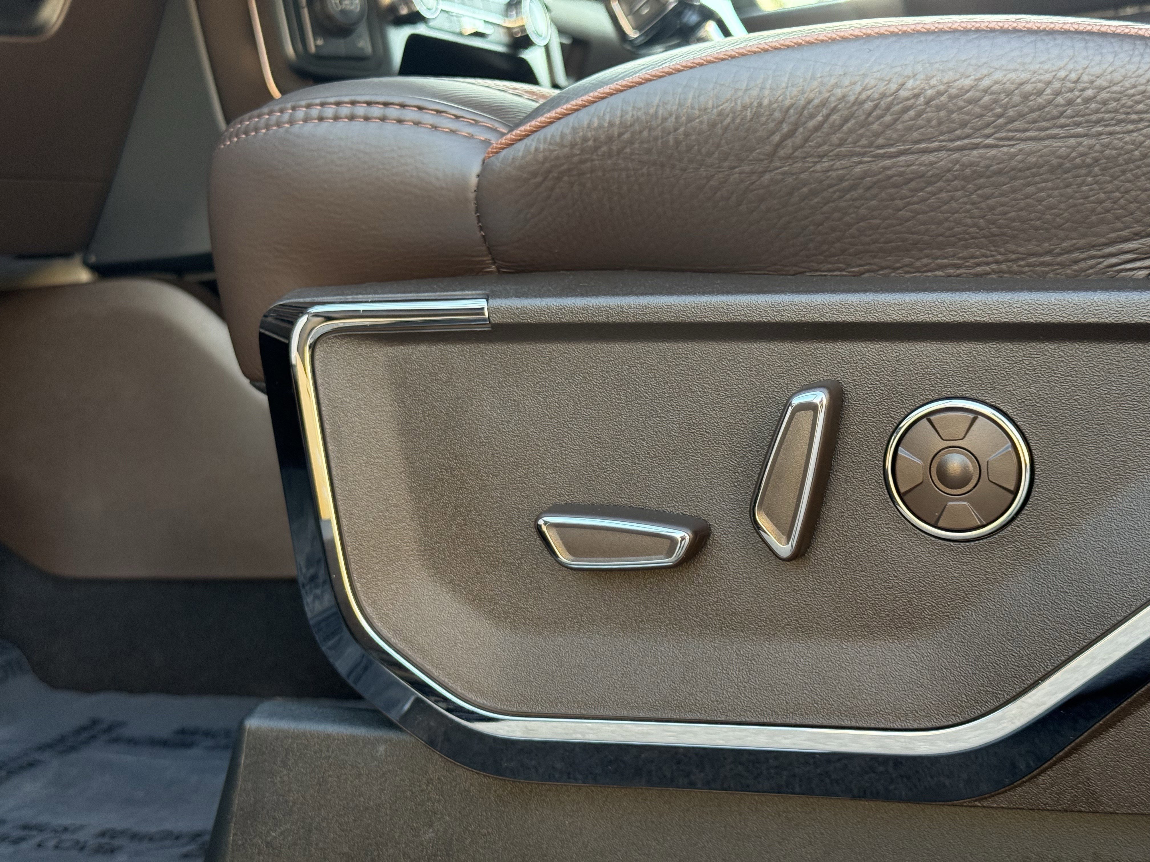 Certified 2025 Ford F150 King Ranch image 25