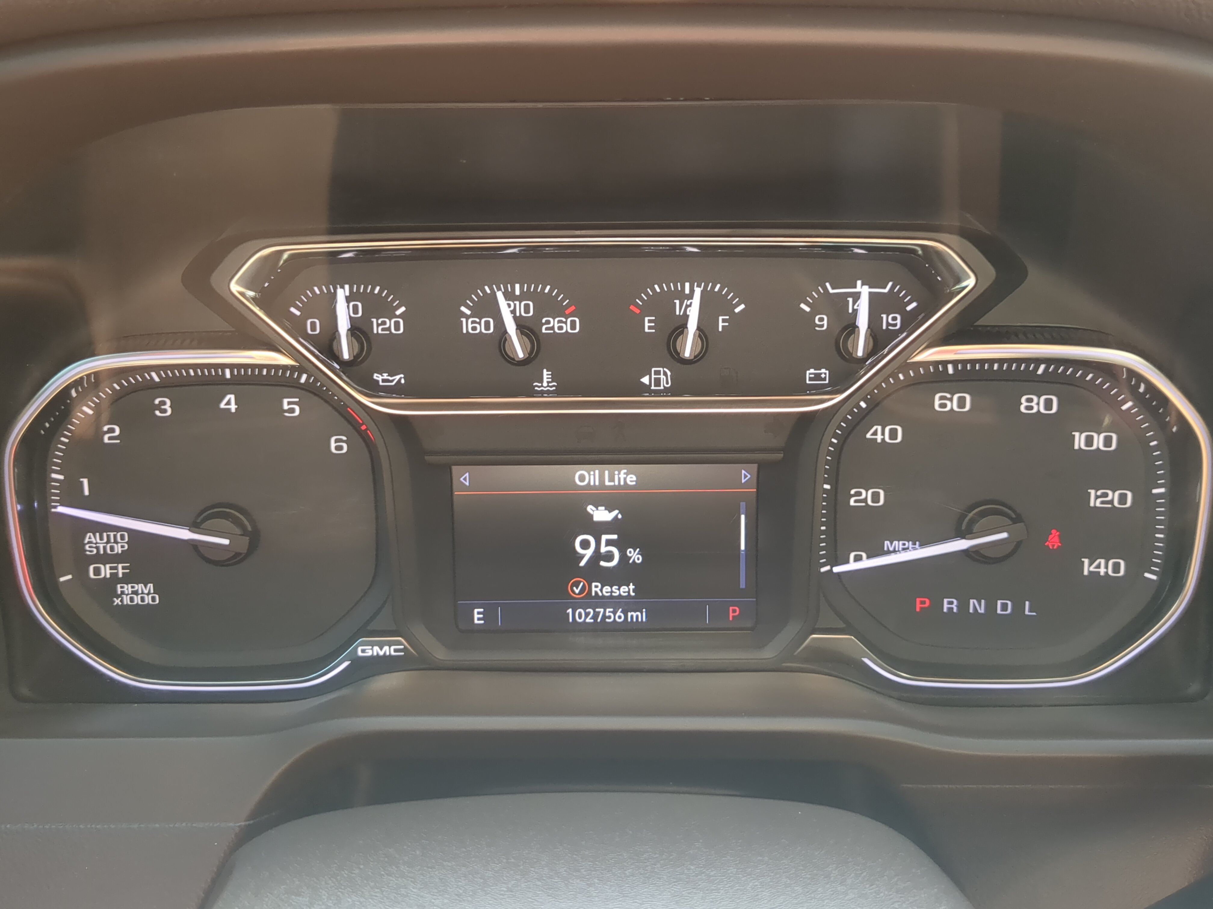 Used 2020 GMC Sierra 1500 SLT RWD image 24