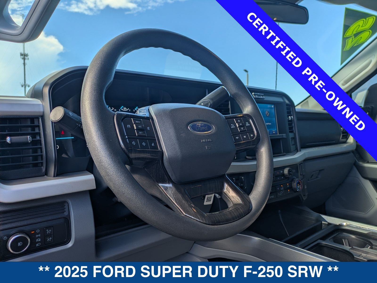 Certified 2025 Ford F250 XLT w/ FX4 Off-Road Package AWD/4WD image 29