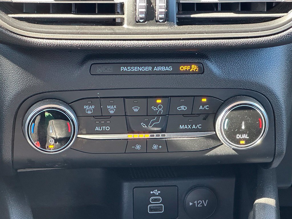 Certified 2025 Ford Escape Active AWD/4WD image 15