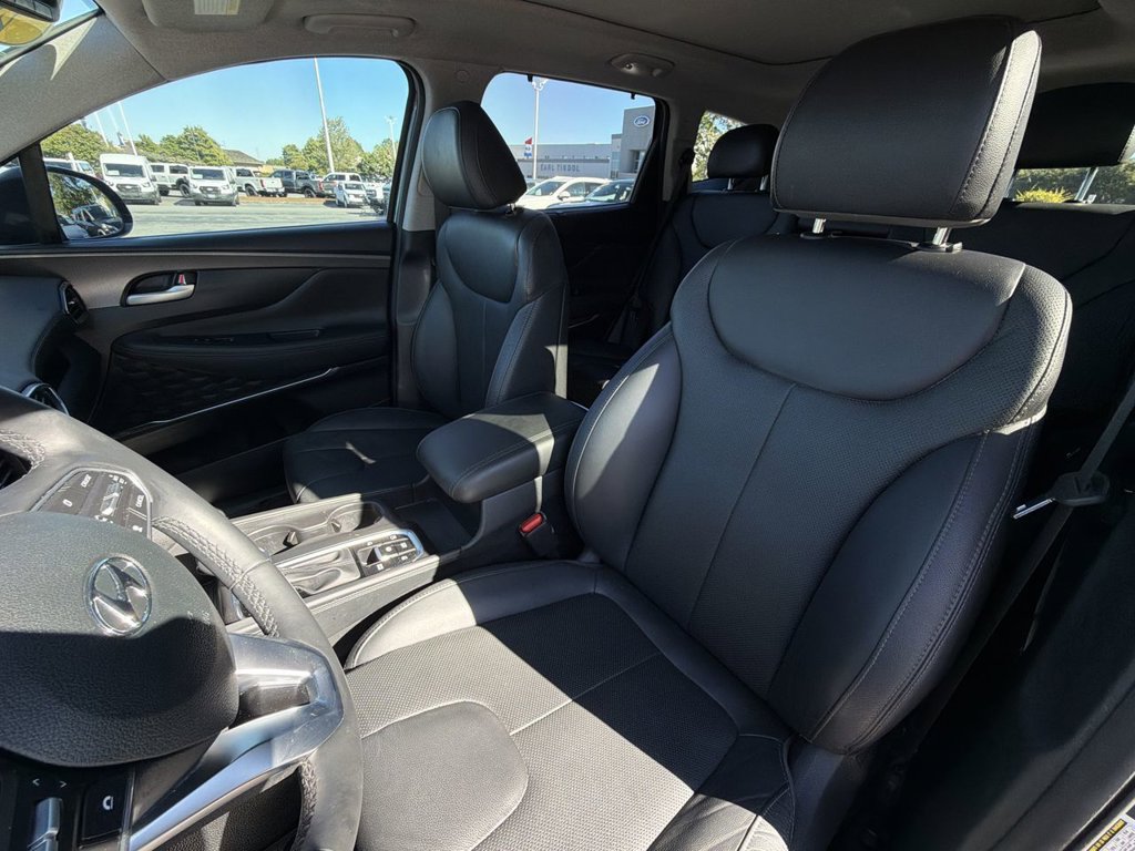 Used 2020 Hyundai Santa Fe Limited w/ Cargo Package FWD image 11
